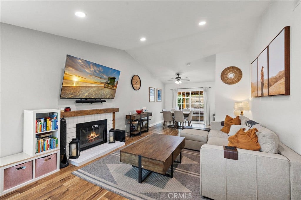 21155 Larchmont, Lake Forest, CA 92630 21155 Larchmont, Lake Forest, CA 92630