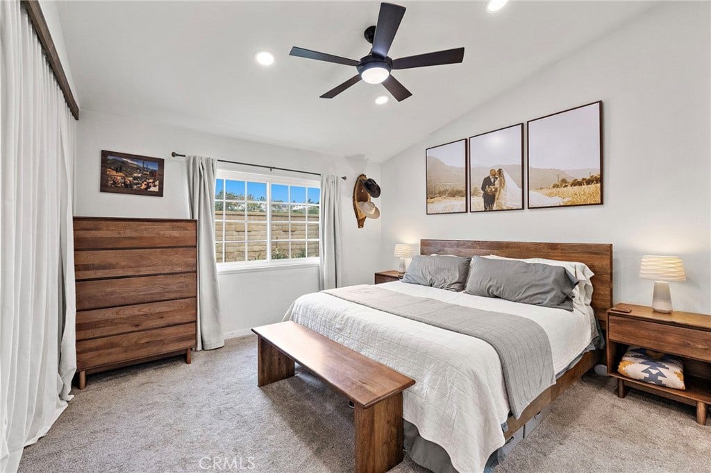 21155 Larchmont, Lake Forest, CA 92630 21155 Larchmont, Lake Forest, CA 92630