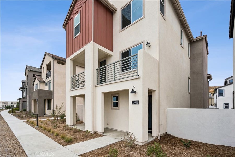 Property photo for 26991 Echo Mountain Way, Valencia, CA