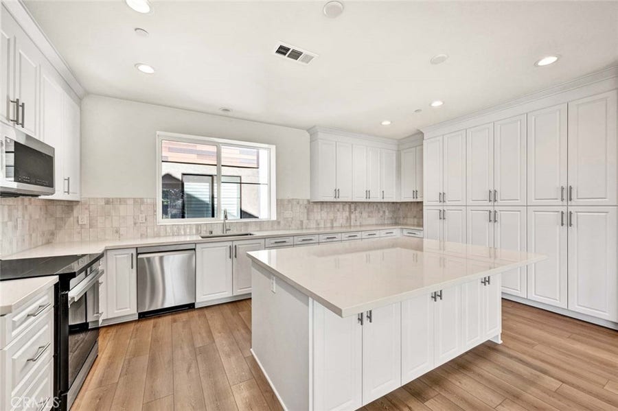 Property photo for 5804 Linden Avenue, #1, Long Beach, CA