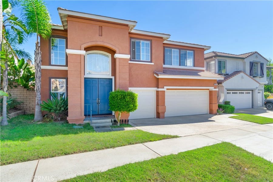 Property photo for 9471 Twin Oaks Pl, Rancho Cucamonga, CA