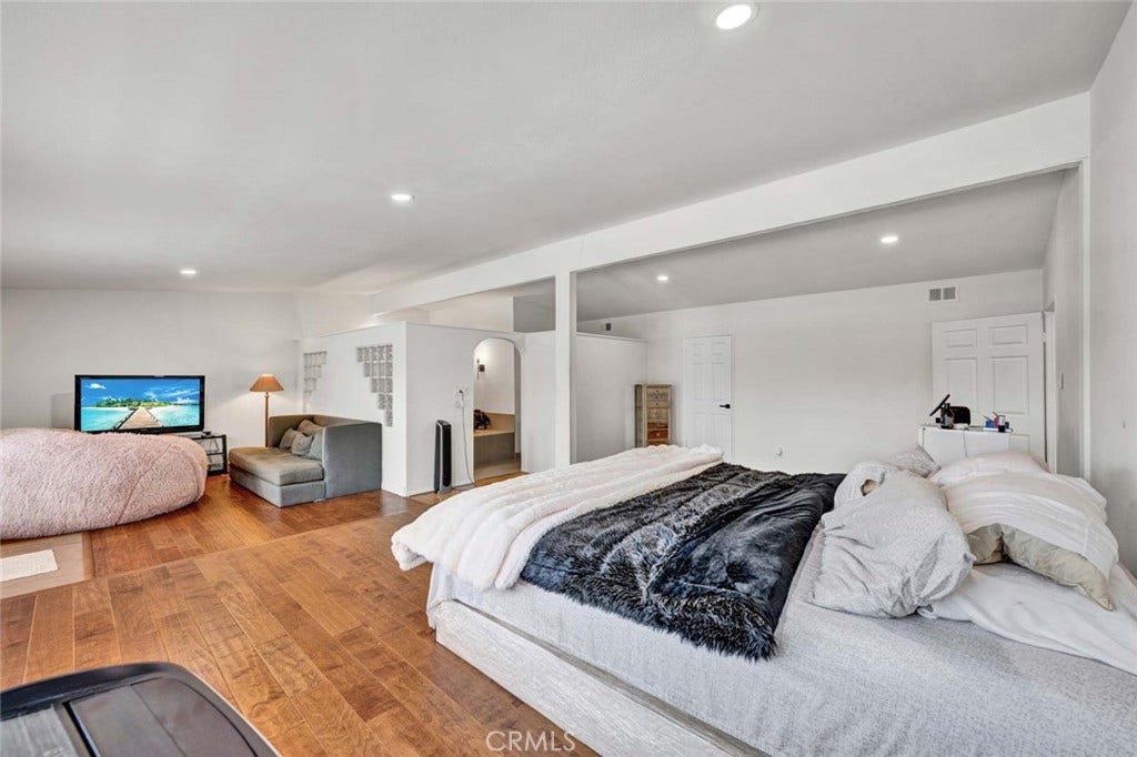 21151 Chubasco Lane, Huntington Beach, CA 92646