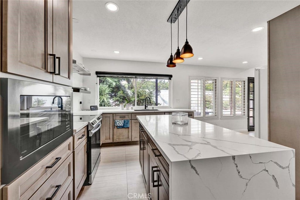 21151 Chubasco Lane, Huntington Beach, CA 92646