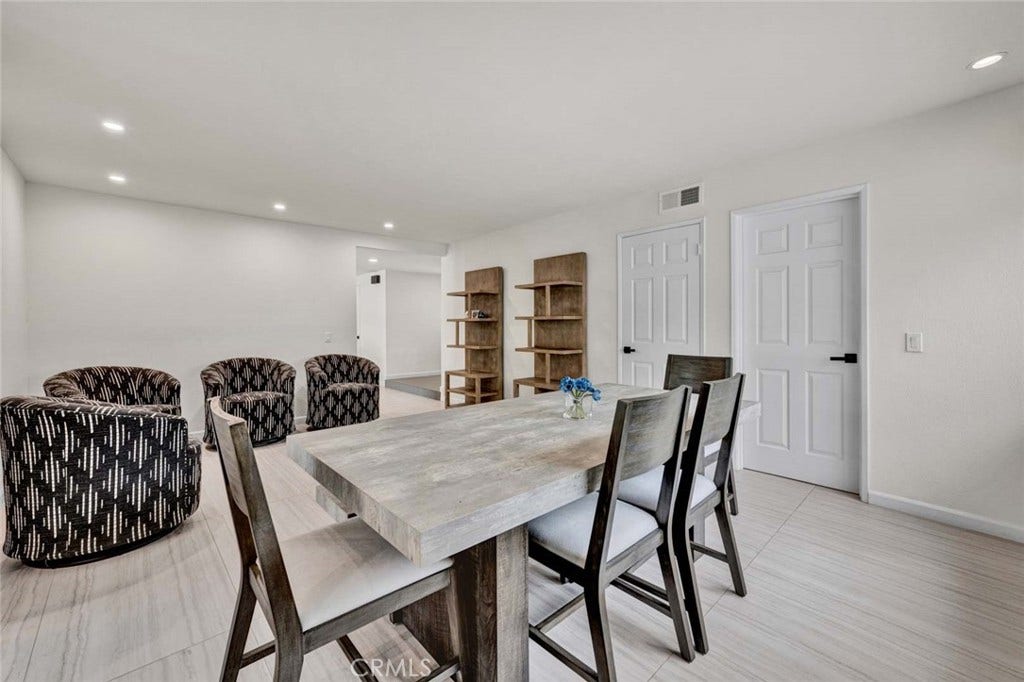 21151 Chubasco Lane, Huntington Beach, CA 92646