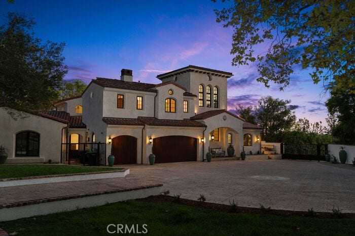 26042 Flintlock, Laguna Hills, CA 92653 26042 Flintlock, Laguna Hills, CA 92653