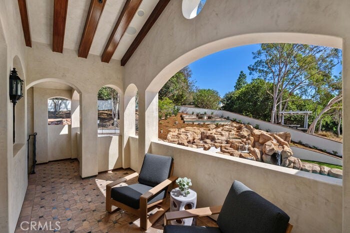 26042 Flintlock, Laguna Hills, CA 92653 26042 Flintlock, Laguna Hills, CA 92653