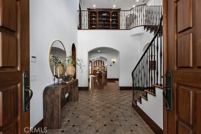 26042 Flintlock, Laguna Hills, CA 92653 26042 Flintlock, Laguna Hills, CA 92653