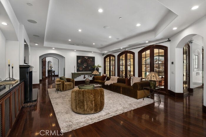 26042 Flintlock, Laguna Hills, CA 92653 26042 Flintlock, Laguna Hills, CA 92653