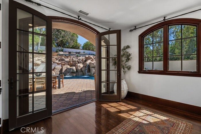 26042 Flintlock, Laguna Hills, CA 92653 26042 Flintlock, Laguna Hills, CA 92653