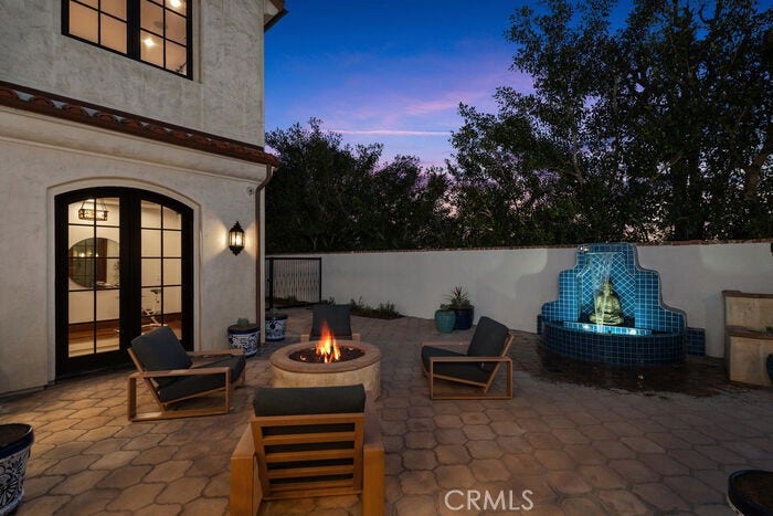 26042 Flintlock, Laguna Hills, CA 92653 26042 Flintlock, Laguna Hills, CA 92653