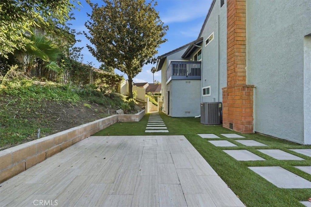 6471 E Shady Valley Lane, Anaheim Hills, CA 92807 6471 E Shady Valley Lane, Anaheim Hills, CA 92807