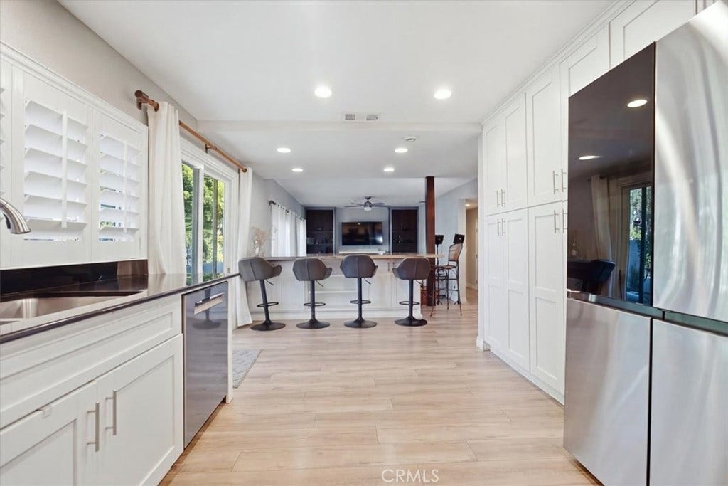 6471 E Shady Valley Lane, Anaheim Hills, CA 92807 6471 E Shady Valley Lane, Anaheim Hills, CA 92807