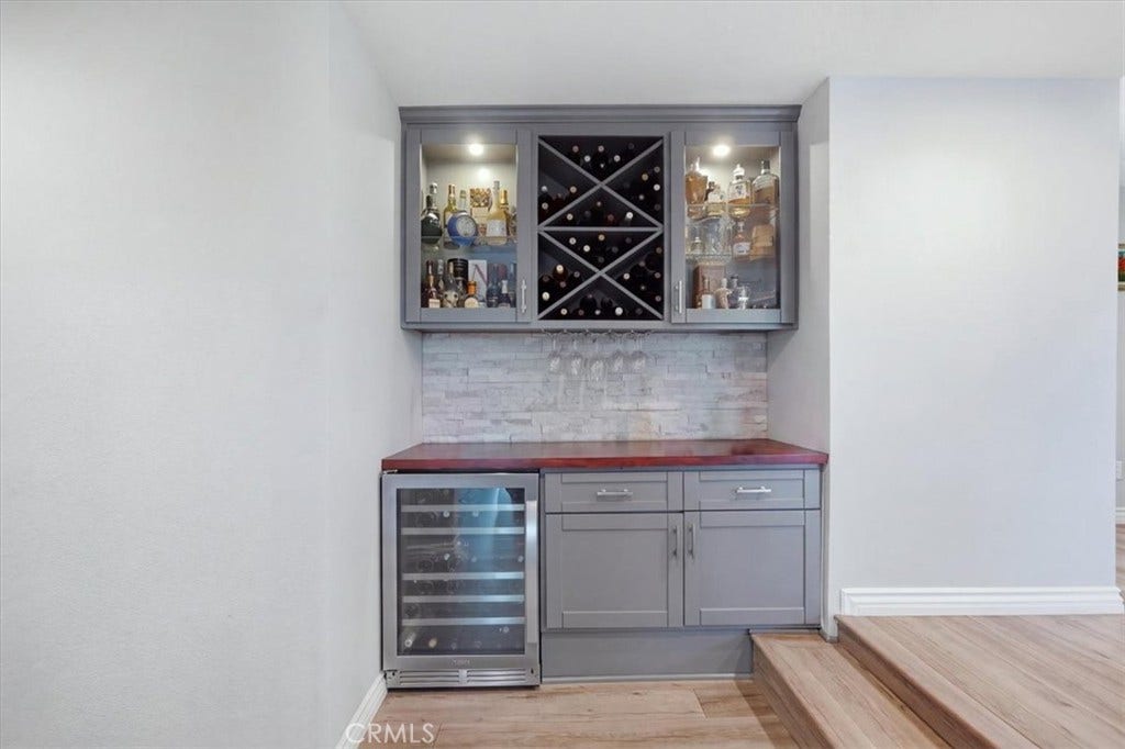 6471 E Shady Valley Lane, Anaheim Hills, CA 92807 6471 E Shady Valley Lane, Anaheim Hills, CA 92807