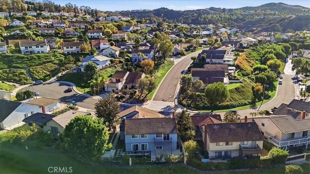 6471 E Shady Valley Lane, Anaheim Hills, CA 92807 6471 E Shady Valley Lane, Anaheim Hills, CA 92807