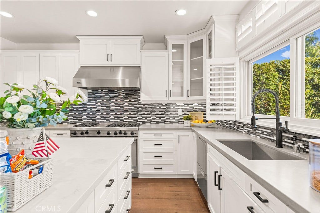 10 Skylark Way, Trabuco Canyon, CA 92679 10 Skylark Way, Trabuco Canyon, CA 92679