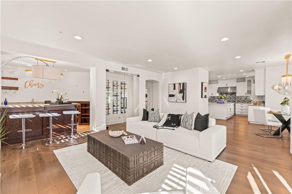 10 Skylark Way, Trabuco Canyon, CA 92679 10 Skylark Way, Trabuco Canyon, CA 92679