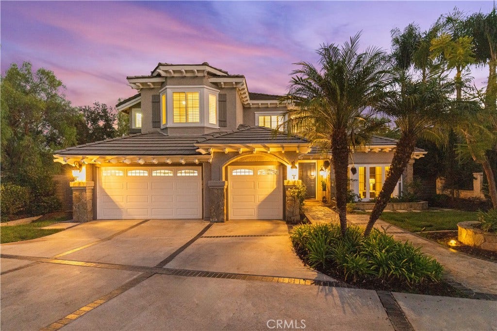 10 Skylark Way, Trabuco Canyon, CA 92679 10 Skylark Way, Trabuco Canyon, CA 92679
