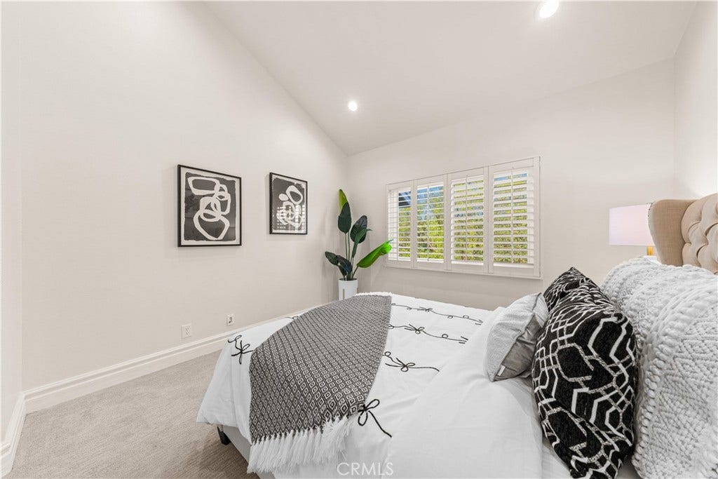 10 Skylark Way, Trabuco Canyon, CA 92679 10 Skylark Way, Trabuco Canyon, CA 92679