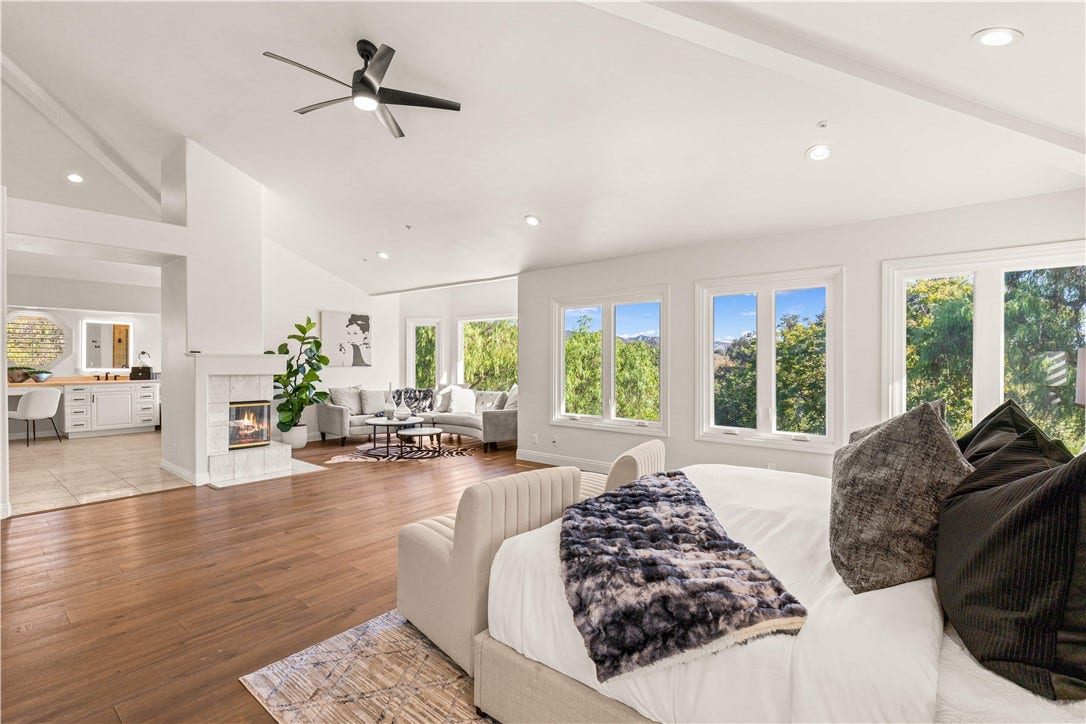 10 Skylark Way, Trabuco Canyon, CA 92679 10 Skylark Way, Trabuco Canyon, CA 92679