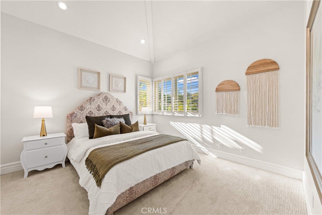 10 Skylark Way, Trabuco Canyon, CA 92679 10 Skylark Way, Trabuco Canyon, CA 92679