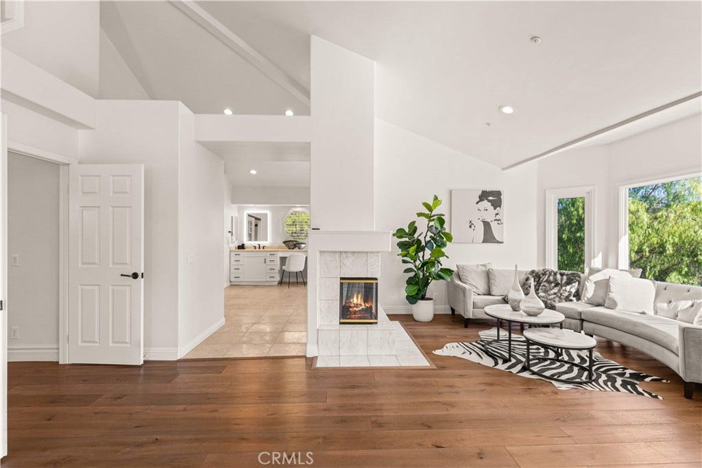 10 Skylark Way, Trabuco Canyon, CA 92679 10 Skylark Way, Trabuco Canyon, CA 92679