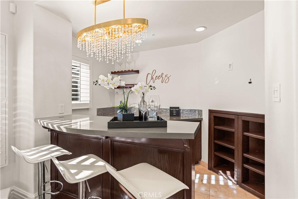 10 Skylark Way, Trabuco Canyon, CA 92679 10 Skylark Way, Trabuco Canyon, CA 92679