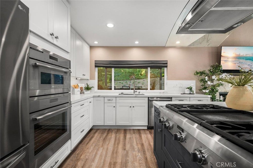 288 S Leandro, Anaheim, CA 92807 288 S Leandro, Anaheim, CA 92807