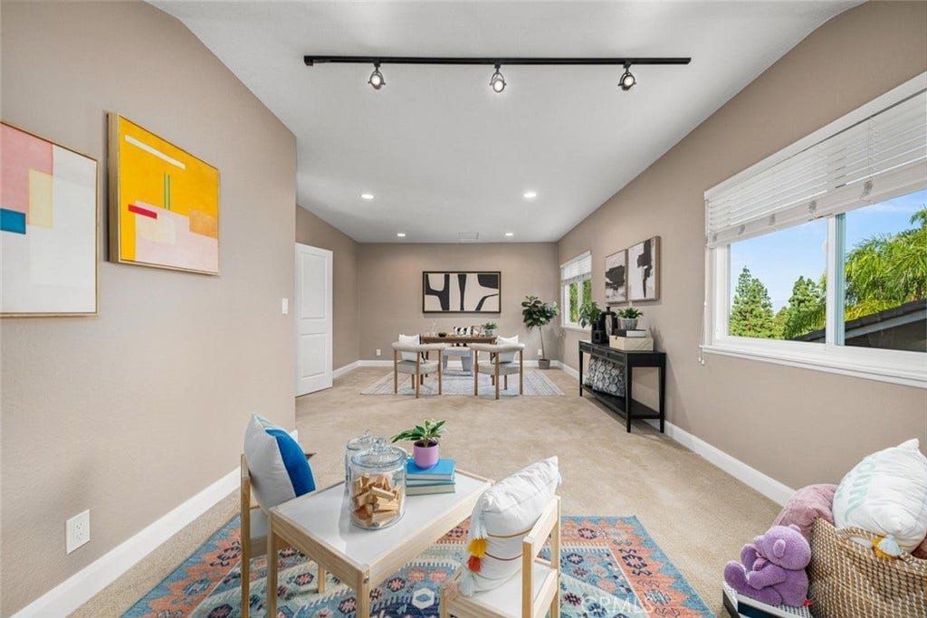 288 S Leandro, Anaheim, CA 92807 288 S Leandro, Anaheim, CA 92807