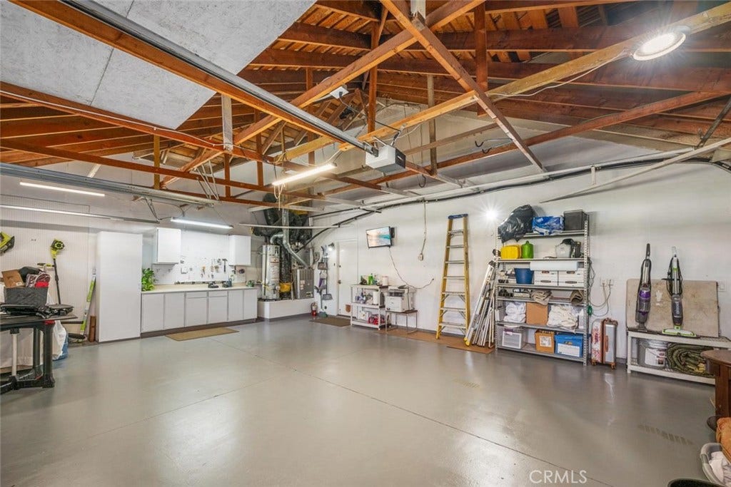 288 S Leandro, Anaheim, CA 92807 288 S Leandro, Anaheim, CA 92807