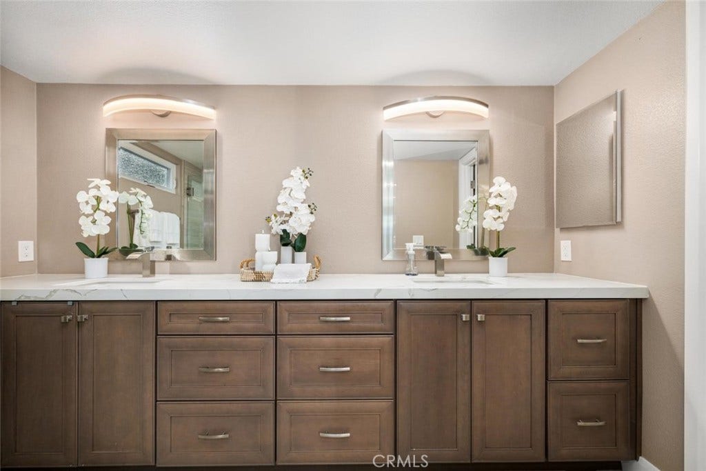 288 S Leandro, Anaheim, CA 92807 288 S Leandro, Anaheim, CA 92807