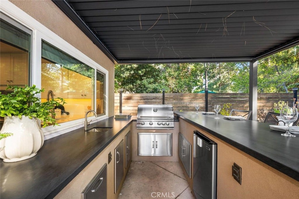 288 S Leandro, Anaheim, CA 92807 288 S Leandro, Anaheim, CA 92807