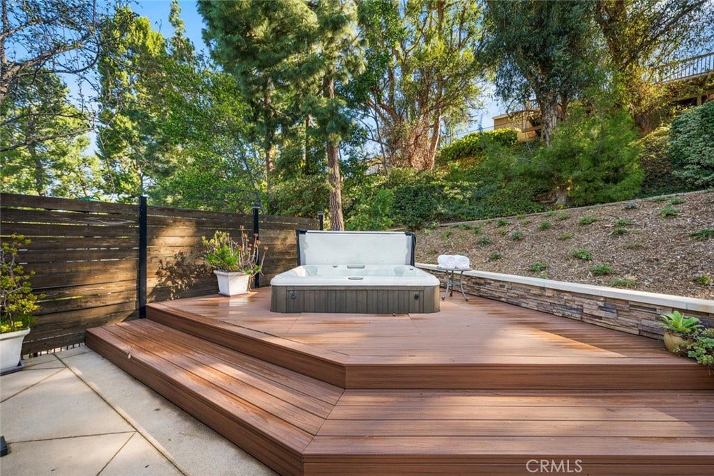 288 S Leandro, Anaheim, CA 92807 288 S Leandro, Anaheim, CA 92807