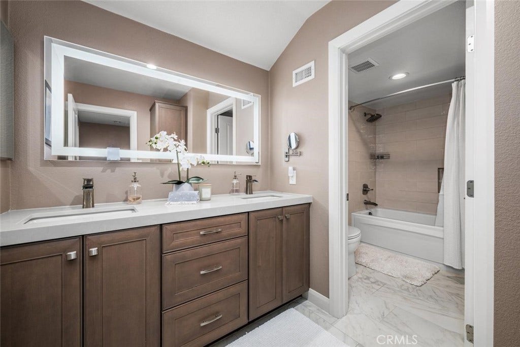 288 S Leandro, Anaheim, CA 92807 288 S Leandro, Anaheim, CA 92807