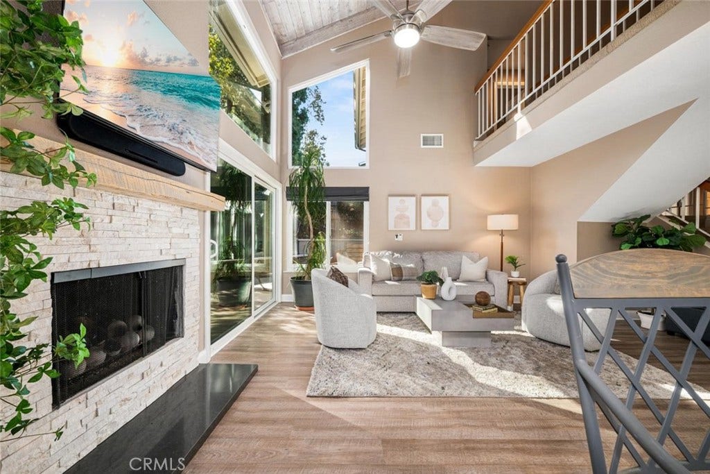 288 S Leandro, Anaheim, CA 92807 288 S Leandro, Anaheim, CA 92807