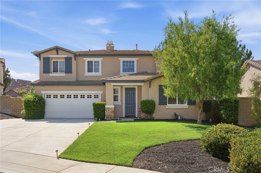 Property photo for 27751 Hollyoak, Menifee, CA