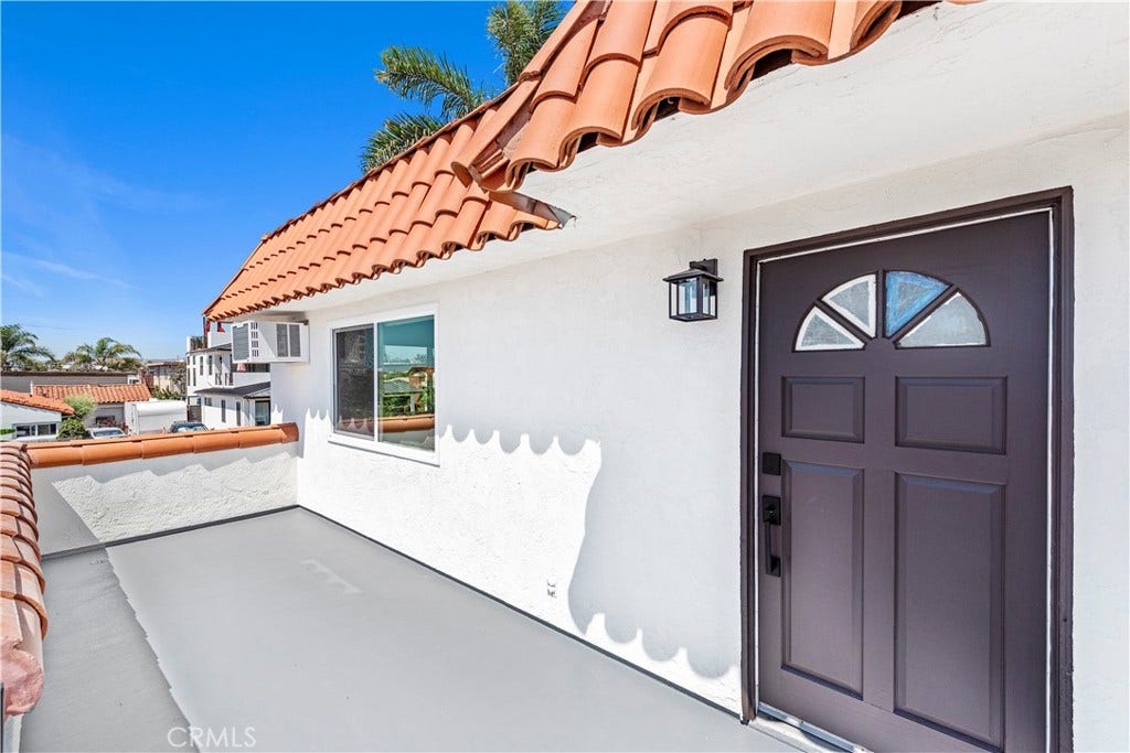 223 Avenida Victoria, San Clemente, CA 92672 Unit #C entry