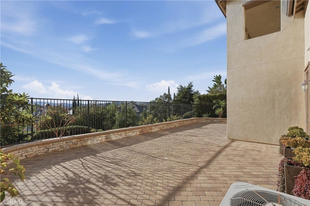 27591 Jaquita, Laguna Niguel, CA 92677 27591 Jaquita, Laguna Niguel, CA 92677