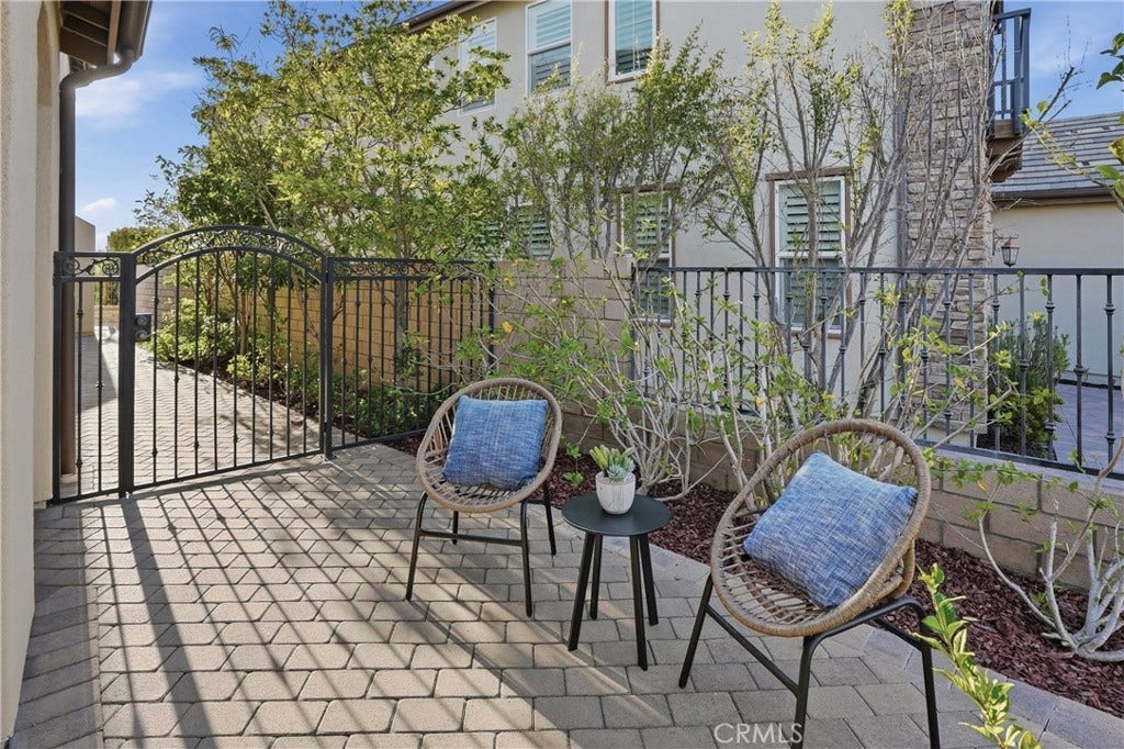 27591 Jaquita, Laguna Niguel, CA 92677 27591 Jaquita, Laguna Niguel, CA 92677