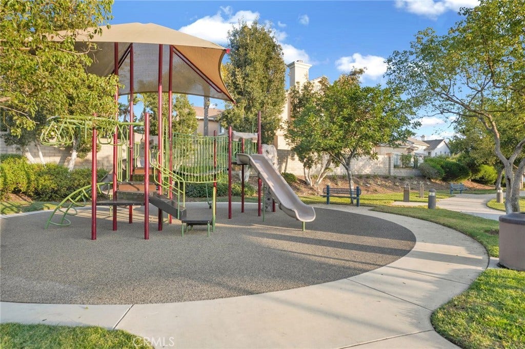 27591 Jaquita, Laguna Niguel, CA 92677 27591 Jaquita, Laguna Niguel, CA 92677
