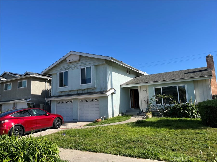 Property photo for 9352 MOKIHANA Drive, Huntington Beach, CA