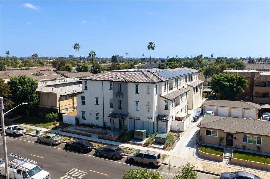 Property photo for 1024 W Romneya Drive, Anaheim, CA