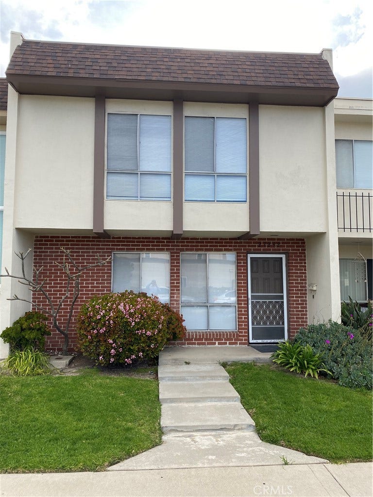 Property photo for 21292 GREENSPRAY Lane, Huntington Beach, CA