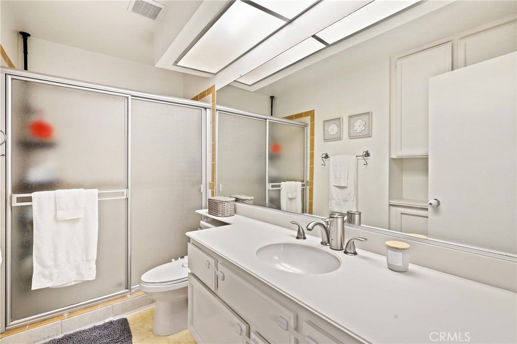 21895 Barbados, Mission Viejo, CA 92692 21895 Barbados, Mission Viejo, CA 92692