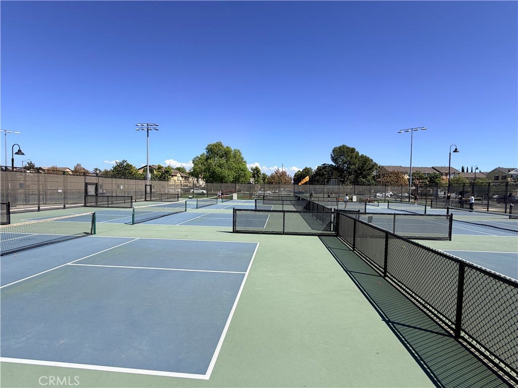 1438 Georgia, Tustin, CA 92782 8 Pickleball Courts