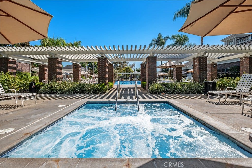 1438 Georgia, Tustin, CA 92782 Jacuzzi
