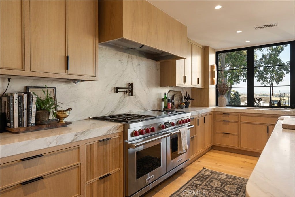 2118 Leeward, Newport Beach, CA 92660 2118 Leeward, Newport Beach, CA 92660