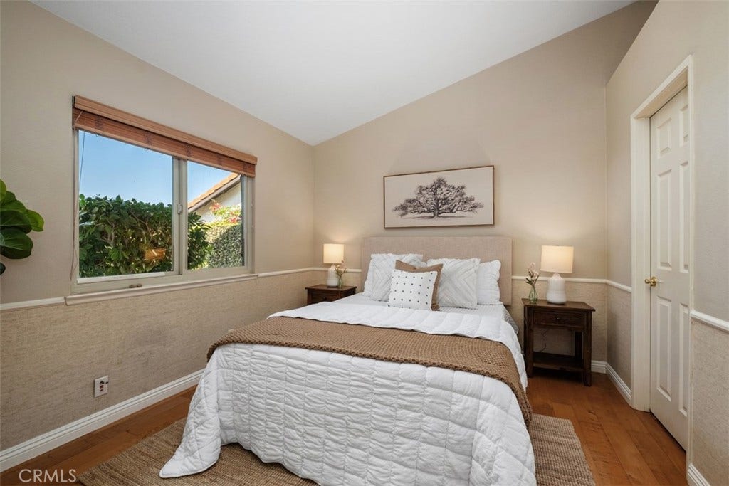 2850 Calle Esteban, San Clemente, CA 92673 Downstairs Bedroom with walk in closet