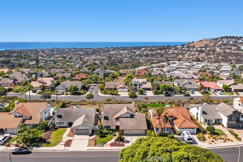 2850 Calle Esteban, San Clemente, CA 92673 2850 Calle Esteban, San Clemente, CA 92673