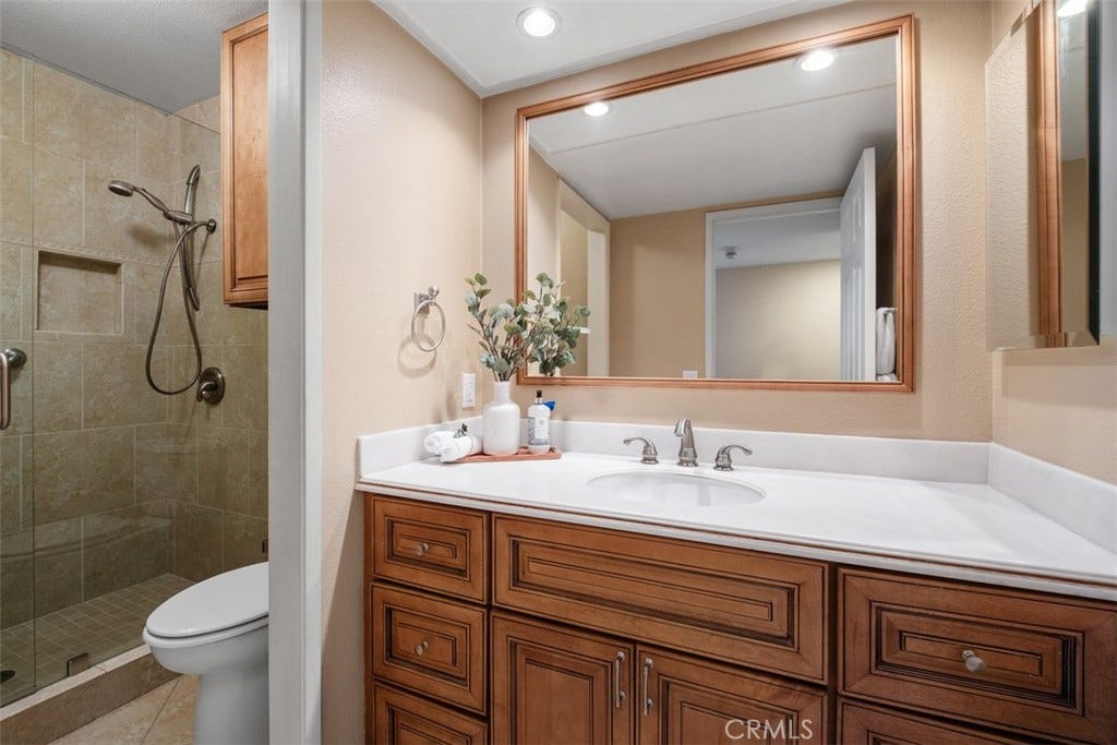 2850 Calle Esteban, San Clemente, CA 92673 Downstairs bathroom with walk in shower