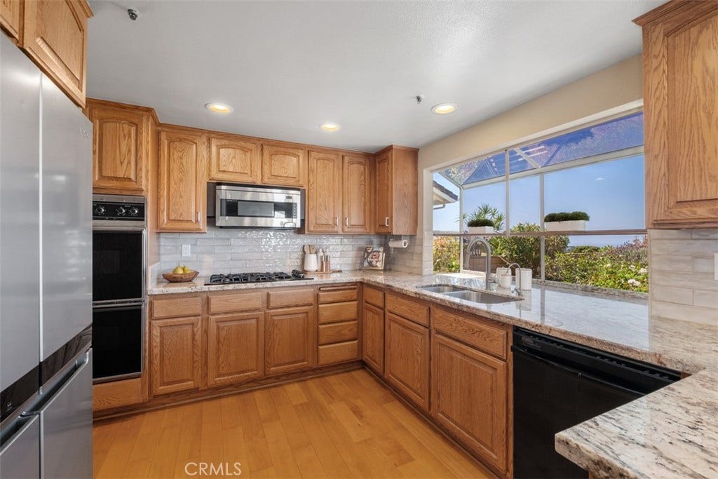 2850 Calle Esteban, San Clemente, CA 92673 2850 Calle Esteban, San Clemente, CA 92673